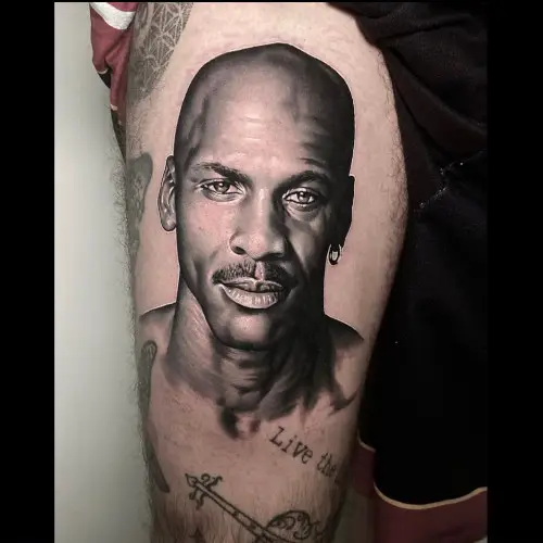 EK Tattoo Studio 16